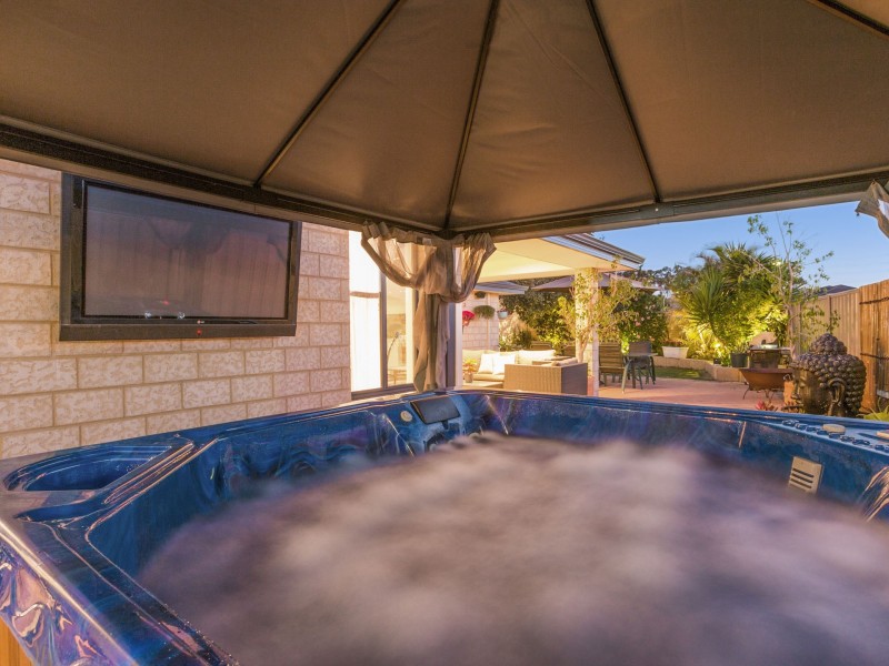 22 Gordona Parade, Beeliar WA 6164