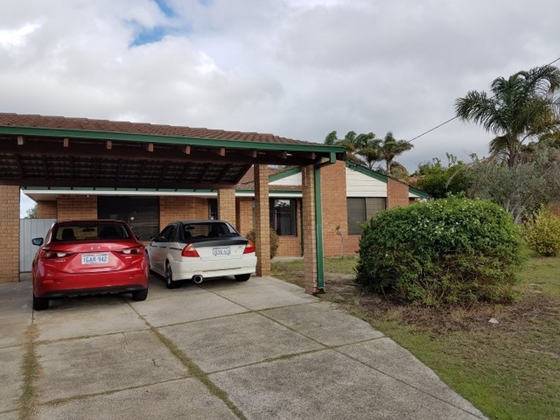 17 Rebecca Place, South Lake WA 6164