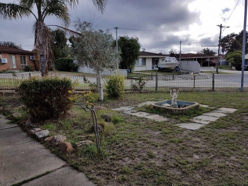 17 Rebecca Place, South Lake WA 6164