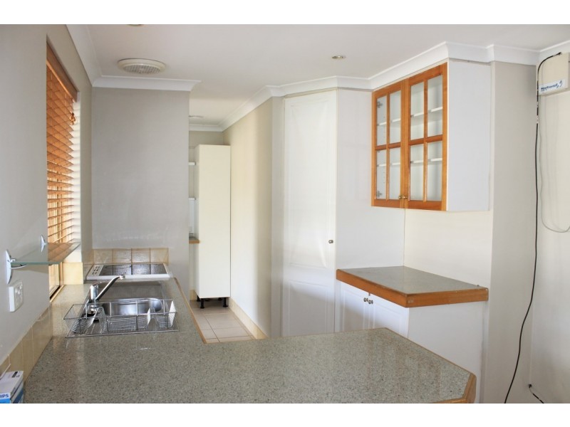 8 Bryah Court, Yangebup WA 6164
