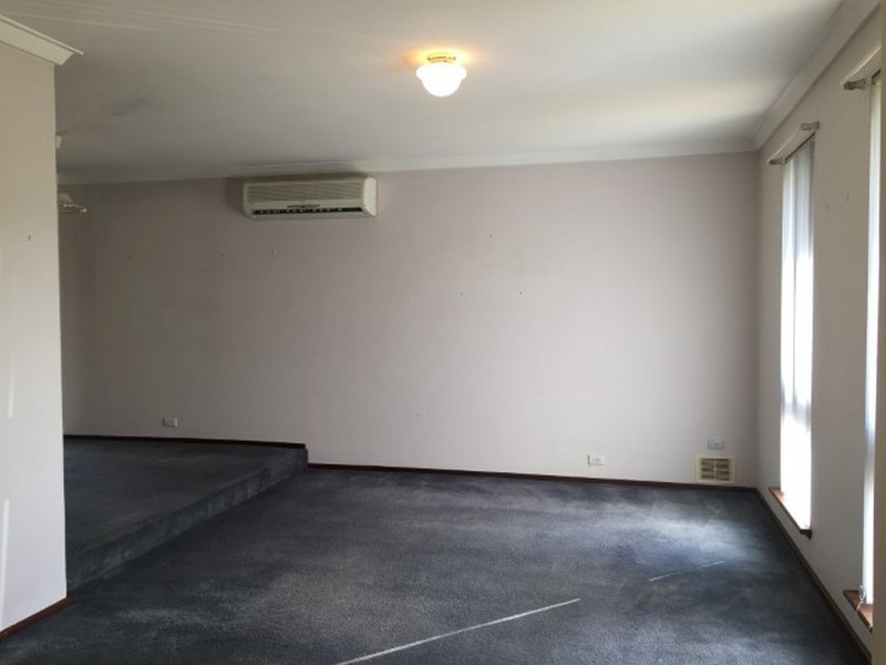 17 Paperbark Drive, Willetton WA 6155