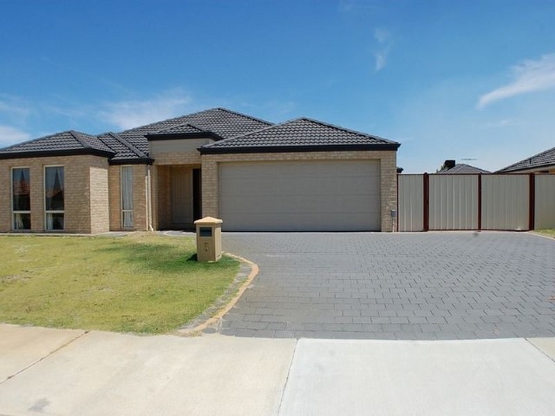 5 Becher Avenue, Canning Vale WA 6155