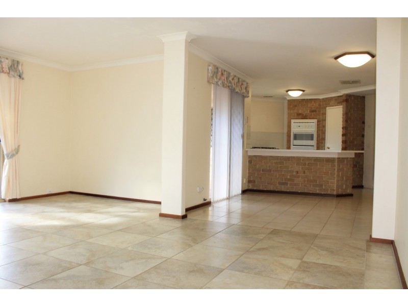 12 Giddens Court, North Lake WA 6163