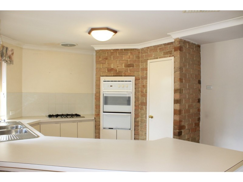 12 Giddens Court, North Lake WA 6163