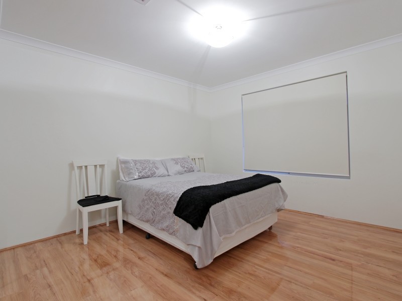 82 Barfield Road, Hammond Park WA 6164