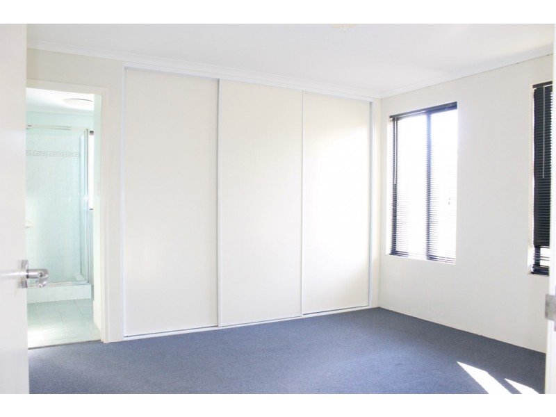 1/44 Sawle Road, Hamilton Hill WA 6163