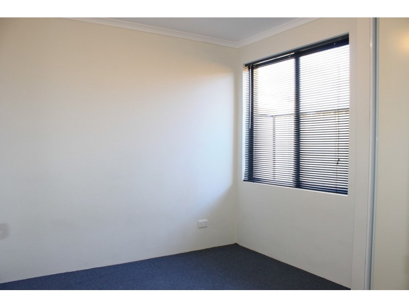 1/44 Sawle Road, Hamilton Hill WA 6163