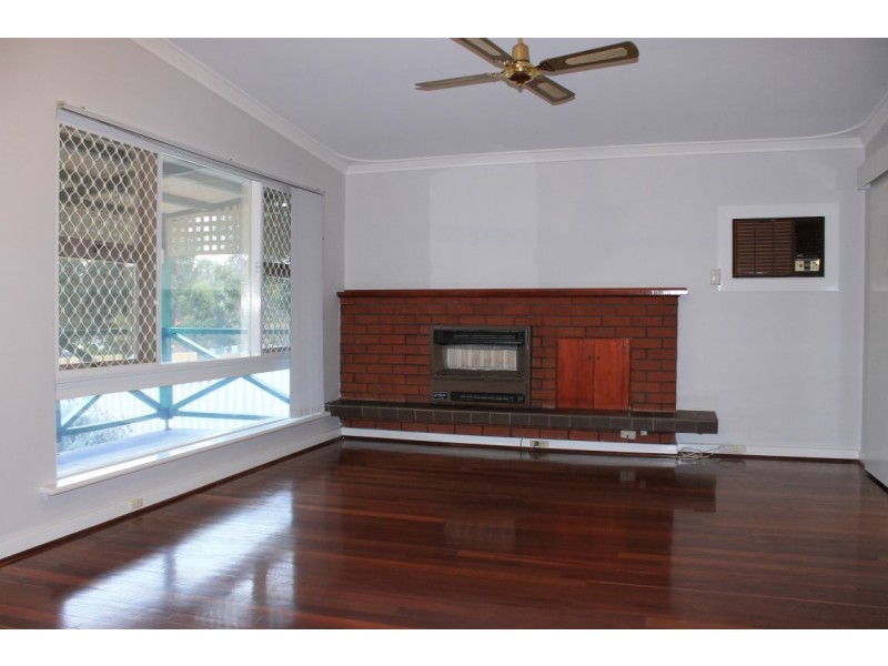 7 Scales Way, Spearwood WA 6163