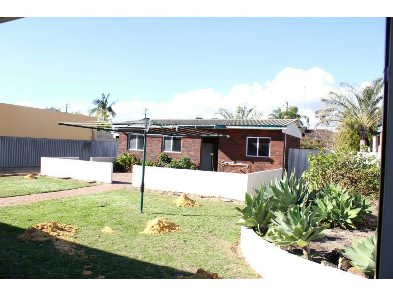 74 Norland Way, Spearwood WA 6163