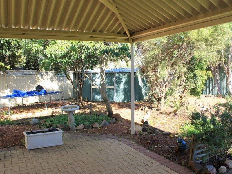 5 Alocasia Close, South Lake WA 6164