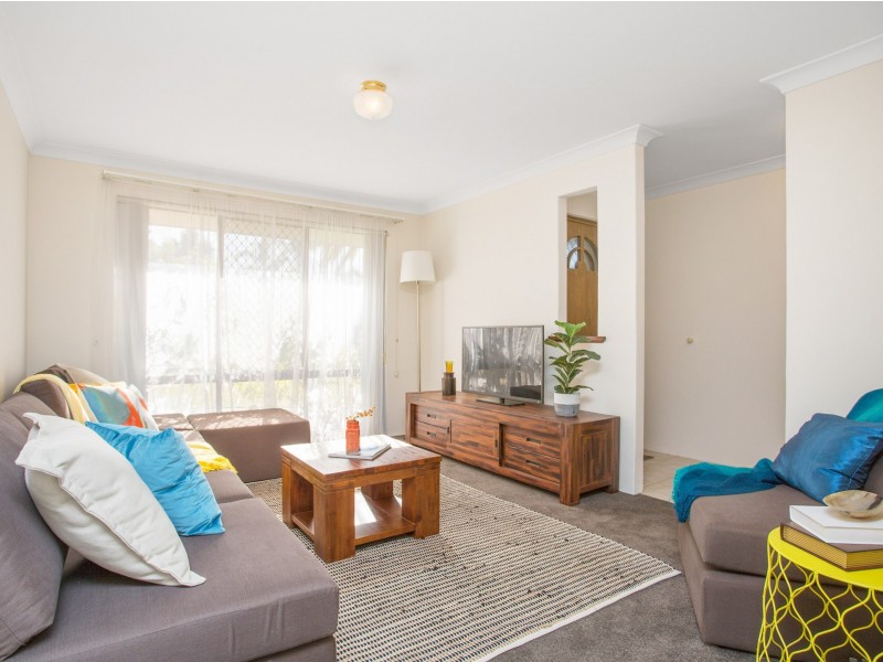 8 Placid Court, South Lake WA 6164