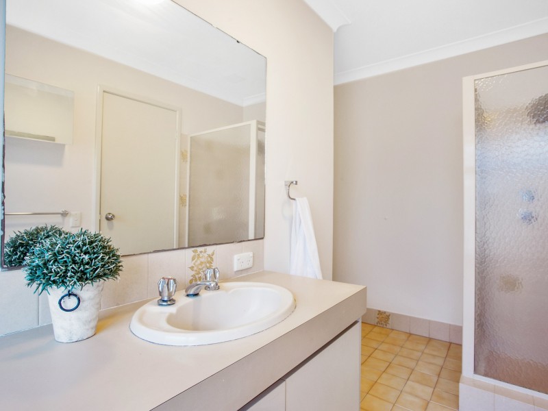 8 Placid Court, South Lake WA 6164