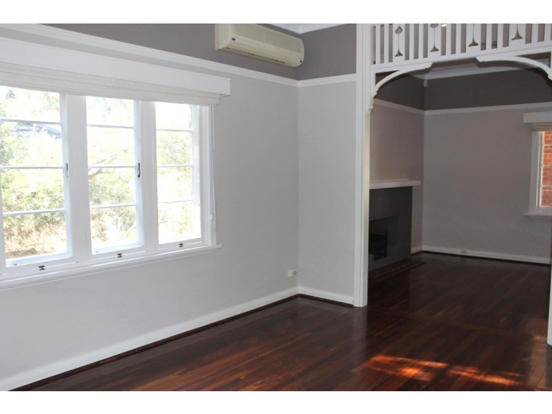 8 The Promenade, Mount Pleasant WA 6153