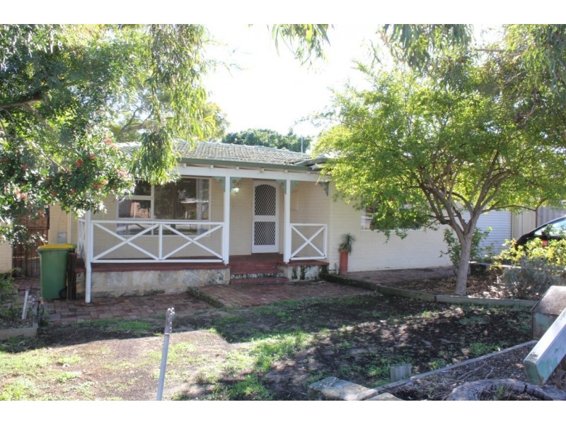 69 Frederick Road, Hamilton Hill WA 6163