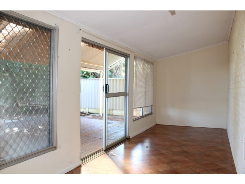 69 Frederick Road, Hamilton Hill WA 6163