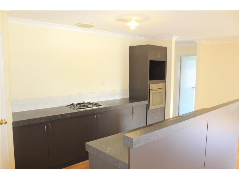 5 Becher Avenue, Canning Vale WA 6155