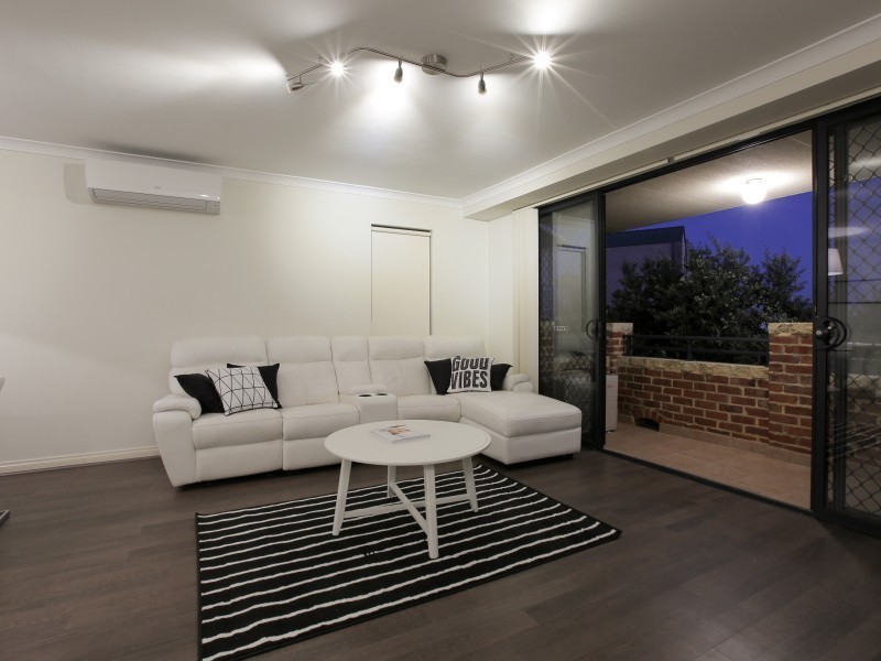 1/1A Rockingham Road, Hamilton Hill WA 6163