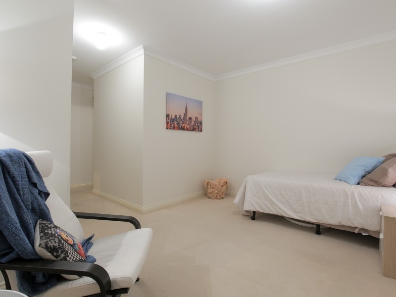 1/1A Rockingham Road, Hamilton Hill WA 6163