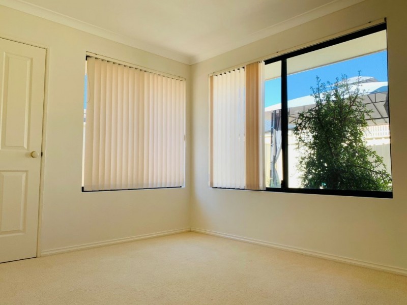 Unit 2/2 Sumich Gardens, Coogee WA 6166