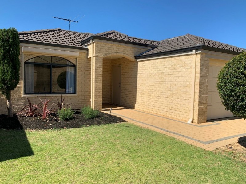 Unit 2/2 Sumich Gardens, Coogee WA 6166