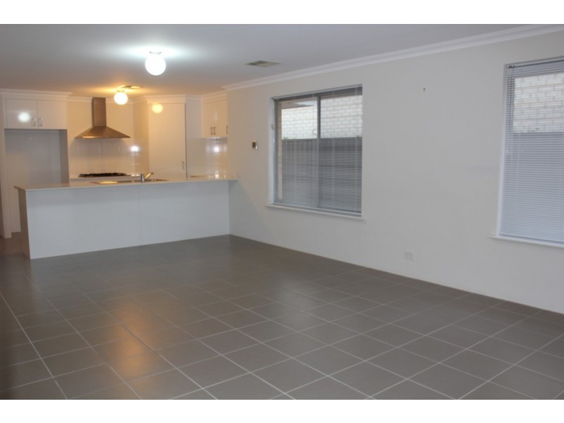 37 Burlington Drive, Baldivis WA 6171