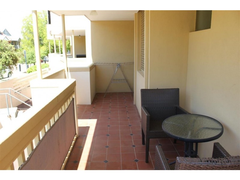 22/22 Nile Street, East Perth WA 6004