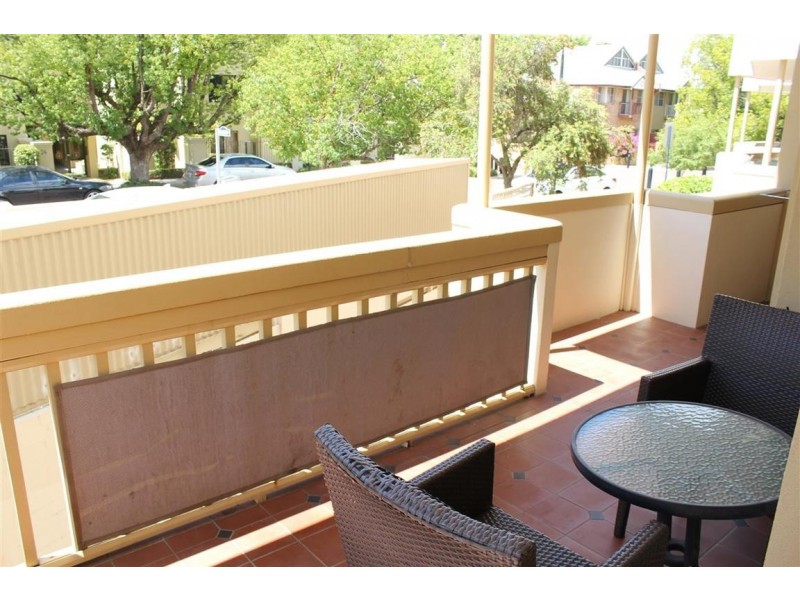 22/22 Nile Street, East Perth WA 6004