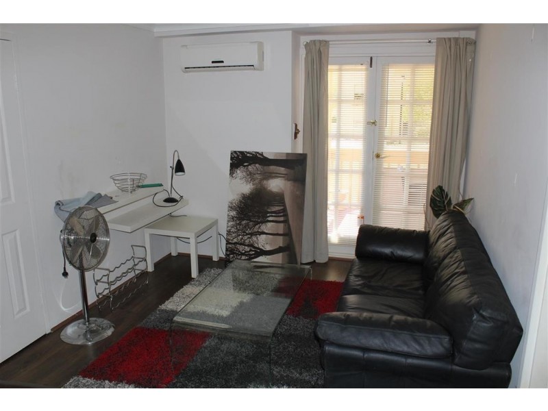 22/22 Nile Street, East Perth WA 6004