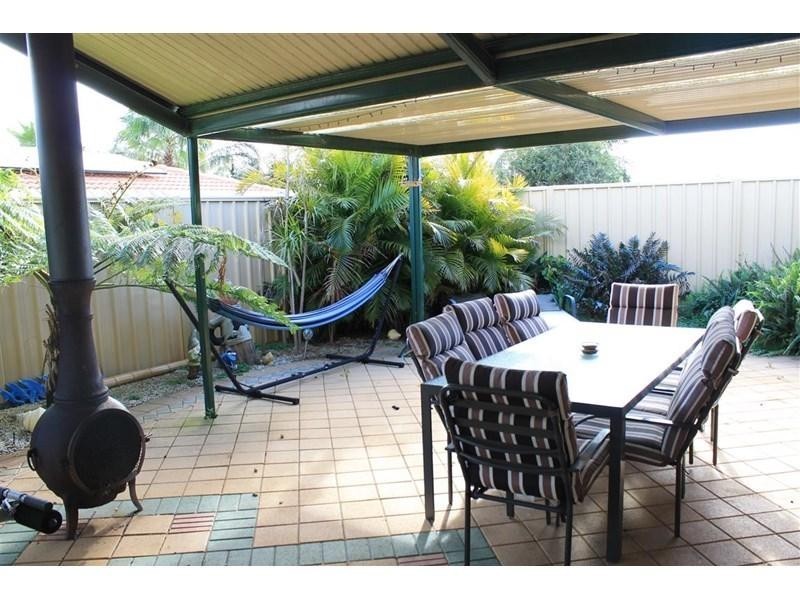 12 Carnation Place, Yangebup WA 6164