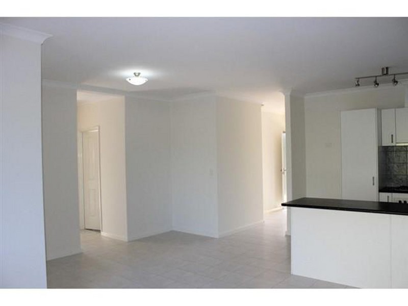 Unit 2/470 Riverton Drive East, Riverton WA 6148