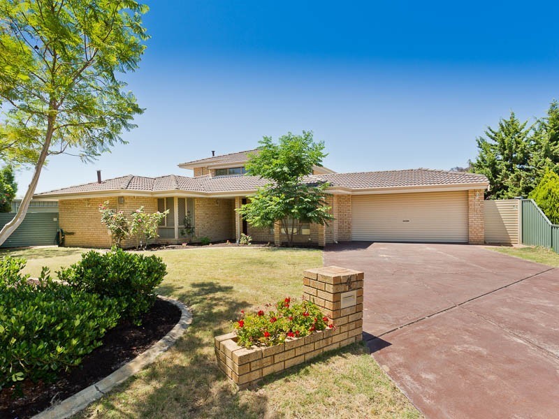 4 Dakin Glade, Winthrop WA 6150