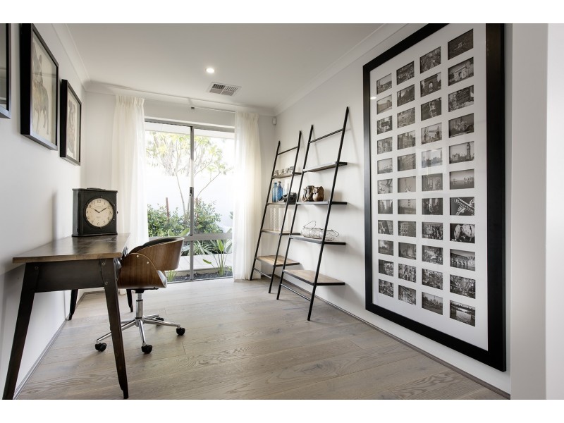 22 Orleans Vista, Wellard WA 6170