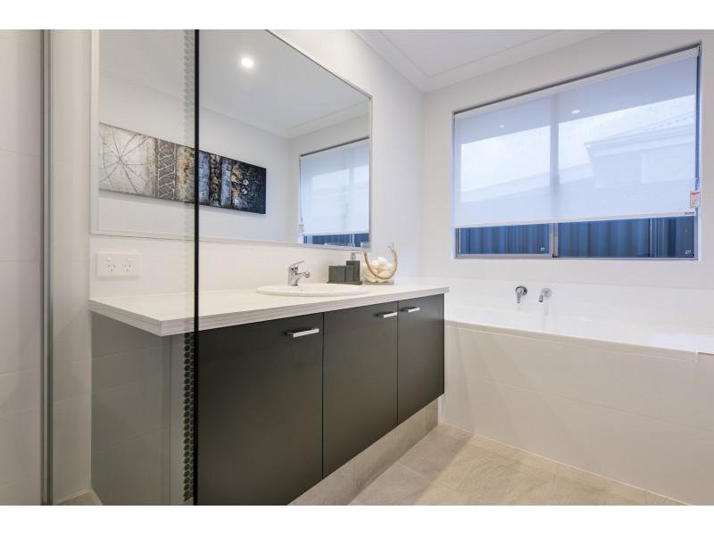 22 Orleans Vista, Wellard WA 6170