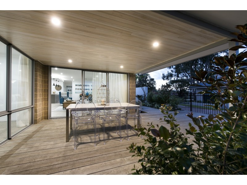 22 Orleans Vista, Wellard WA 6170