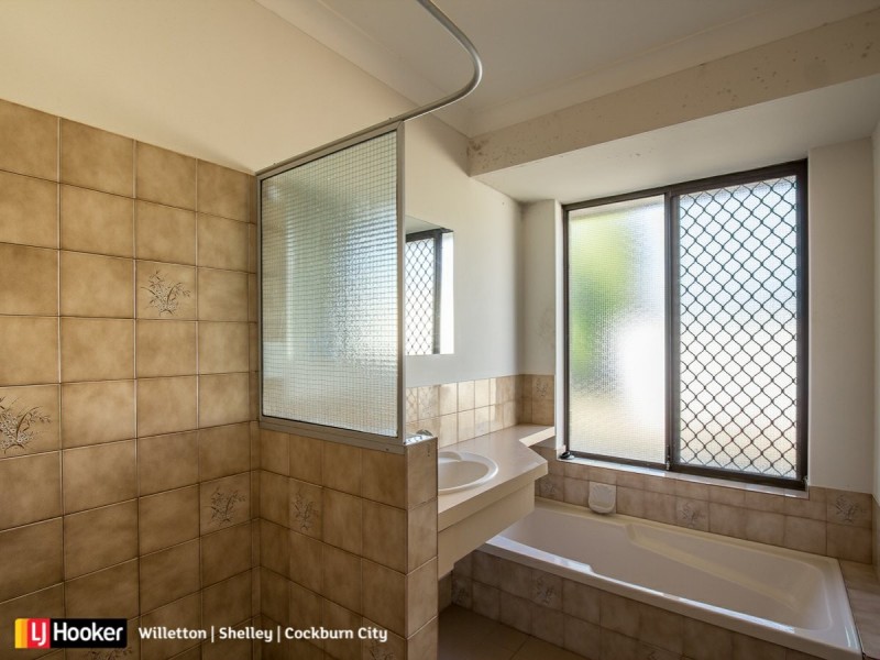 69 Rostrata Avenue, Willetton WA 6155