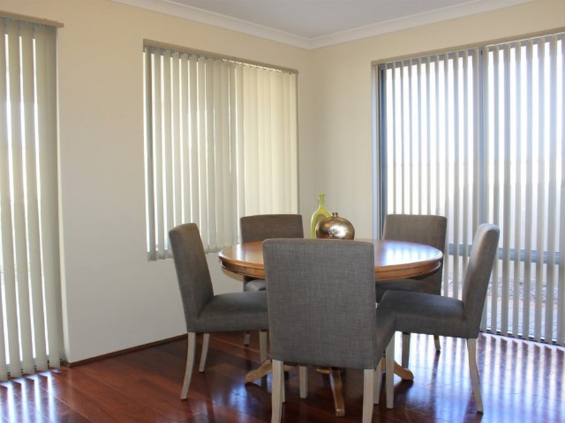 5 Long Street, Beaconsfield WA 6162