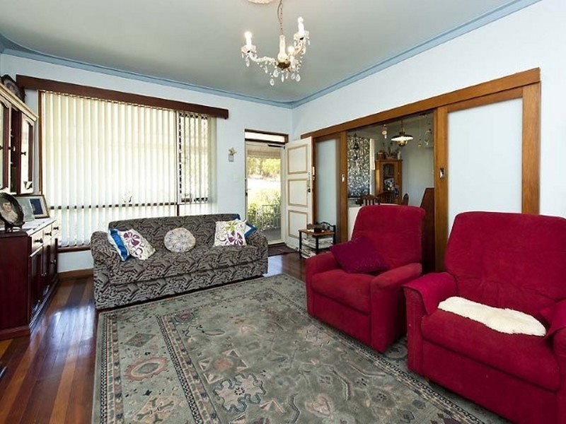 53 Wellard Road, Calista WA 6167