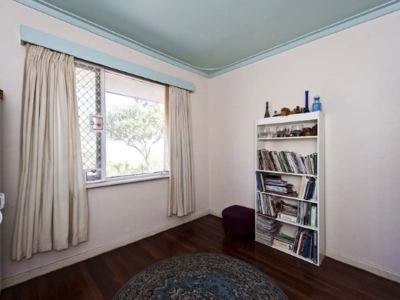 53 Wellard Road, Calista WA 6167