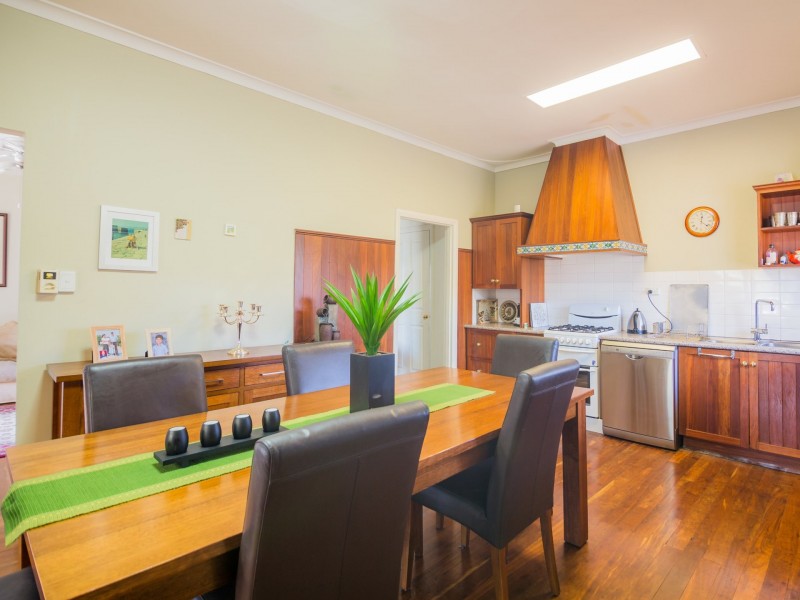 50b Tribute Street West, Shelley WA 6148