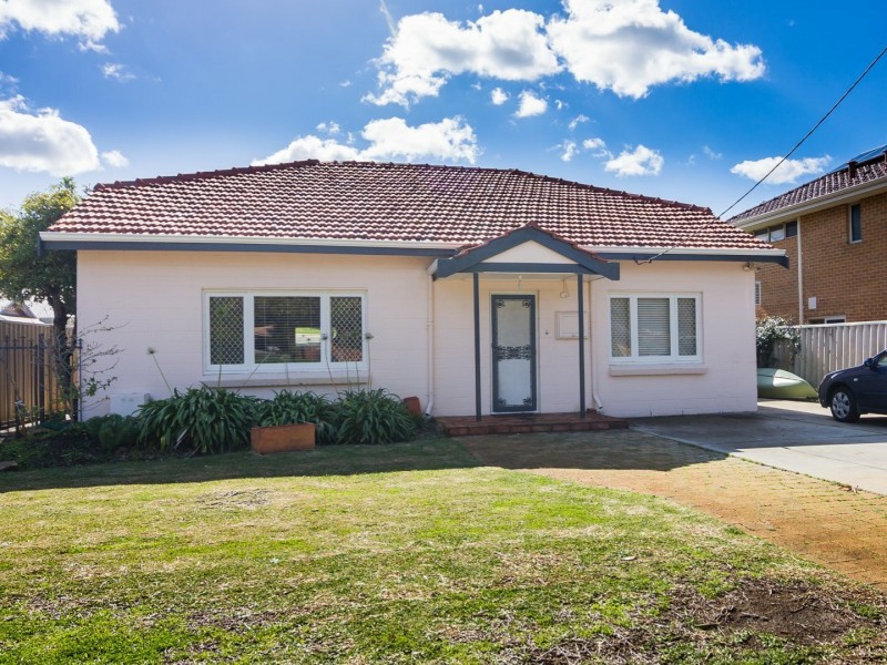 50b Tribute Street West, Shelley WA 6148