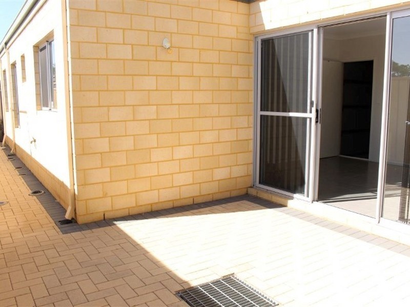 391C Flinders Street, Nollamara WA 6061