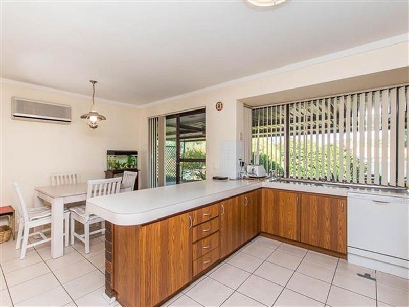 14 Bondini Way, Bibra Lake WA 6163
