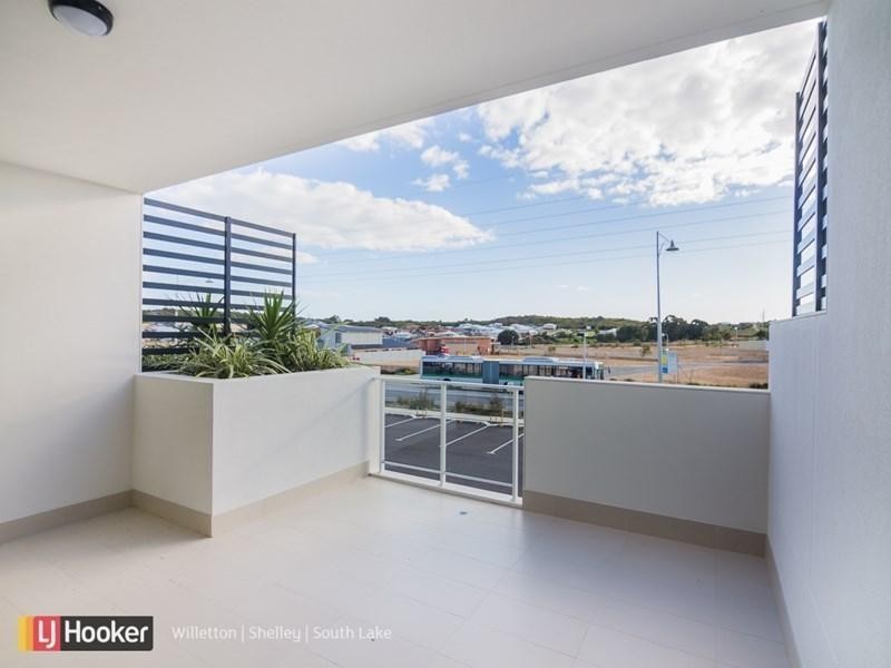 Pallett Avenue/12 15, Coogee WA 6166
