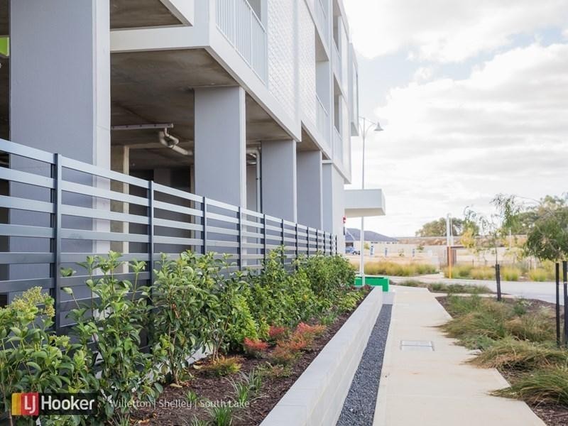 Pallett Avenue/12 15, Coogee WA 6166