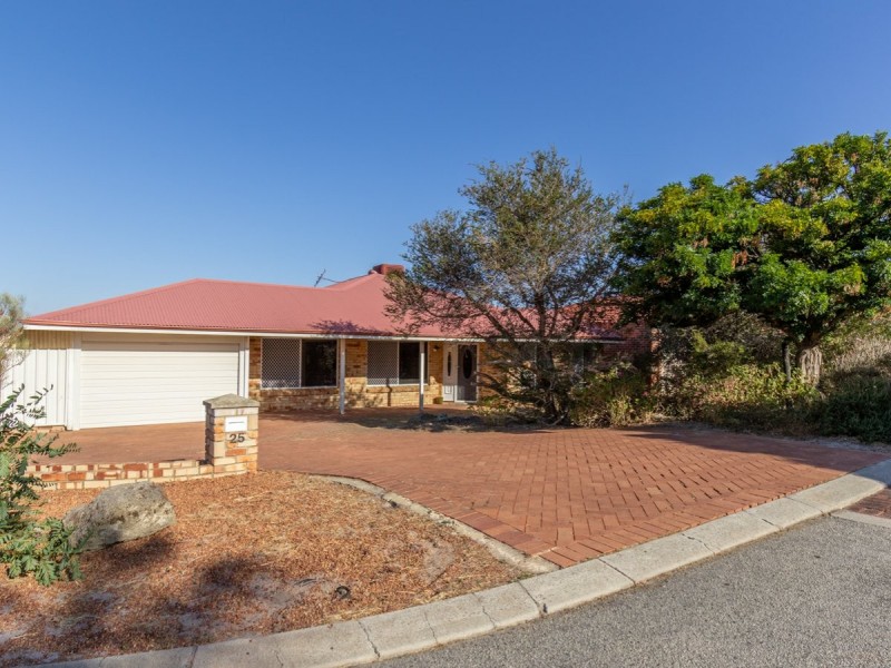 25 Veneta Circuit, Atwell WA 6164