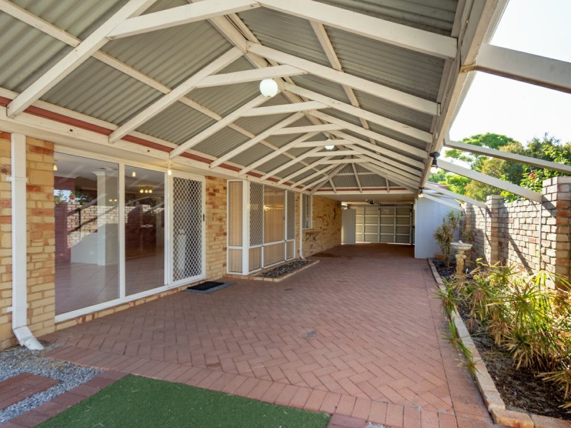 25 Veneta Circuit, Atwell WA 6164