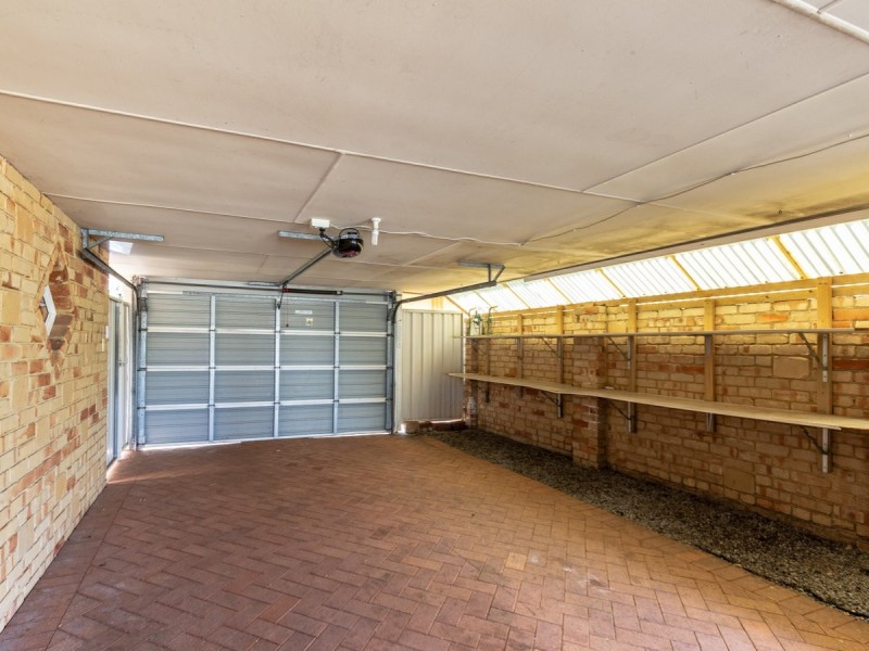 25 Veneta Circuit, Atwell WA 6164