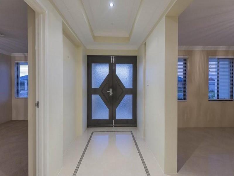 17 Halcyon Way, Atwell WA 6164