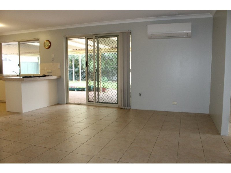 3 Ashwood Place, South Lake WA 6164