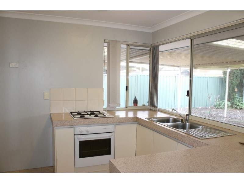 3 Ashwood Place, South Lake WA 6164